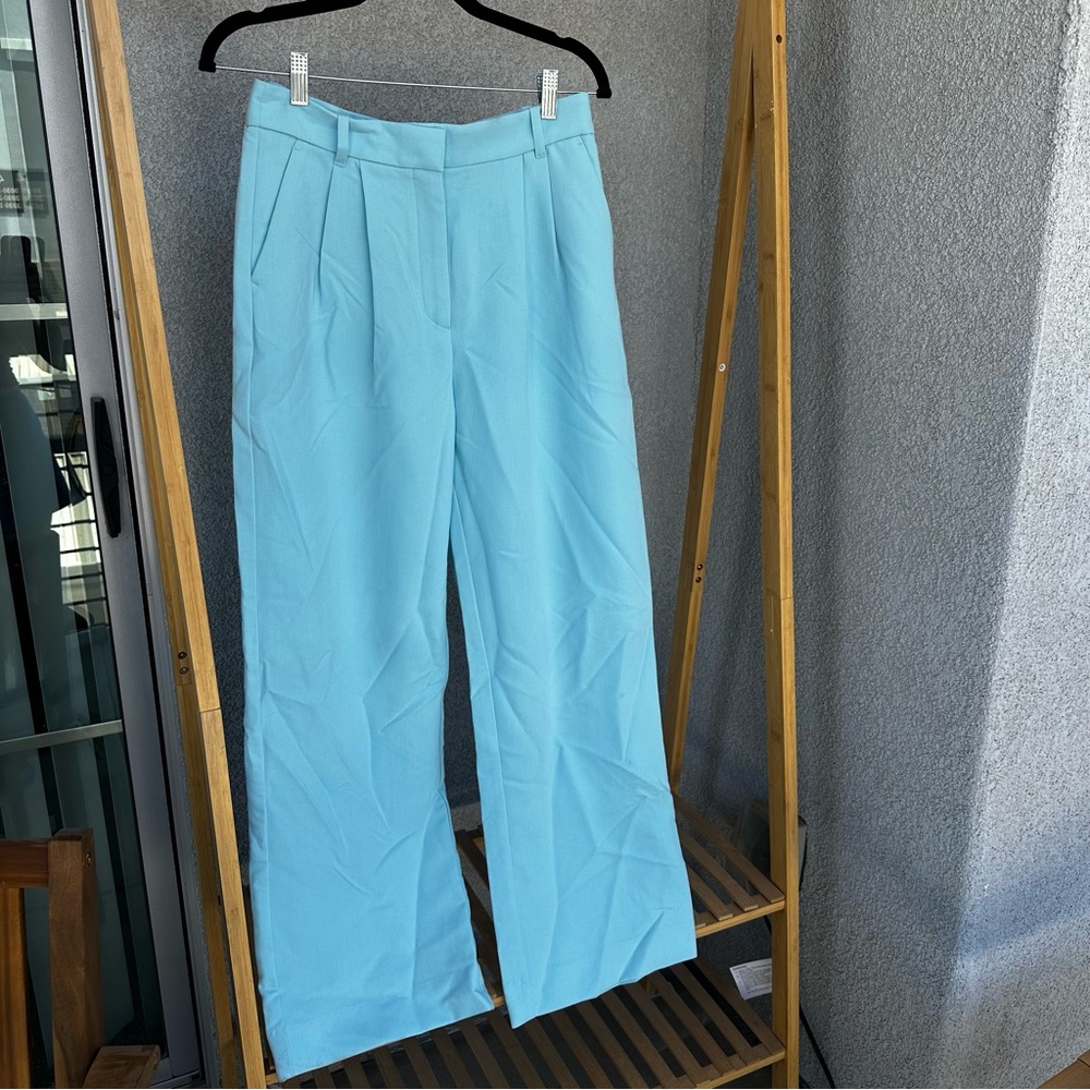 Abercrombie blue slacks 🦋
